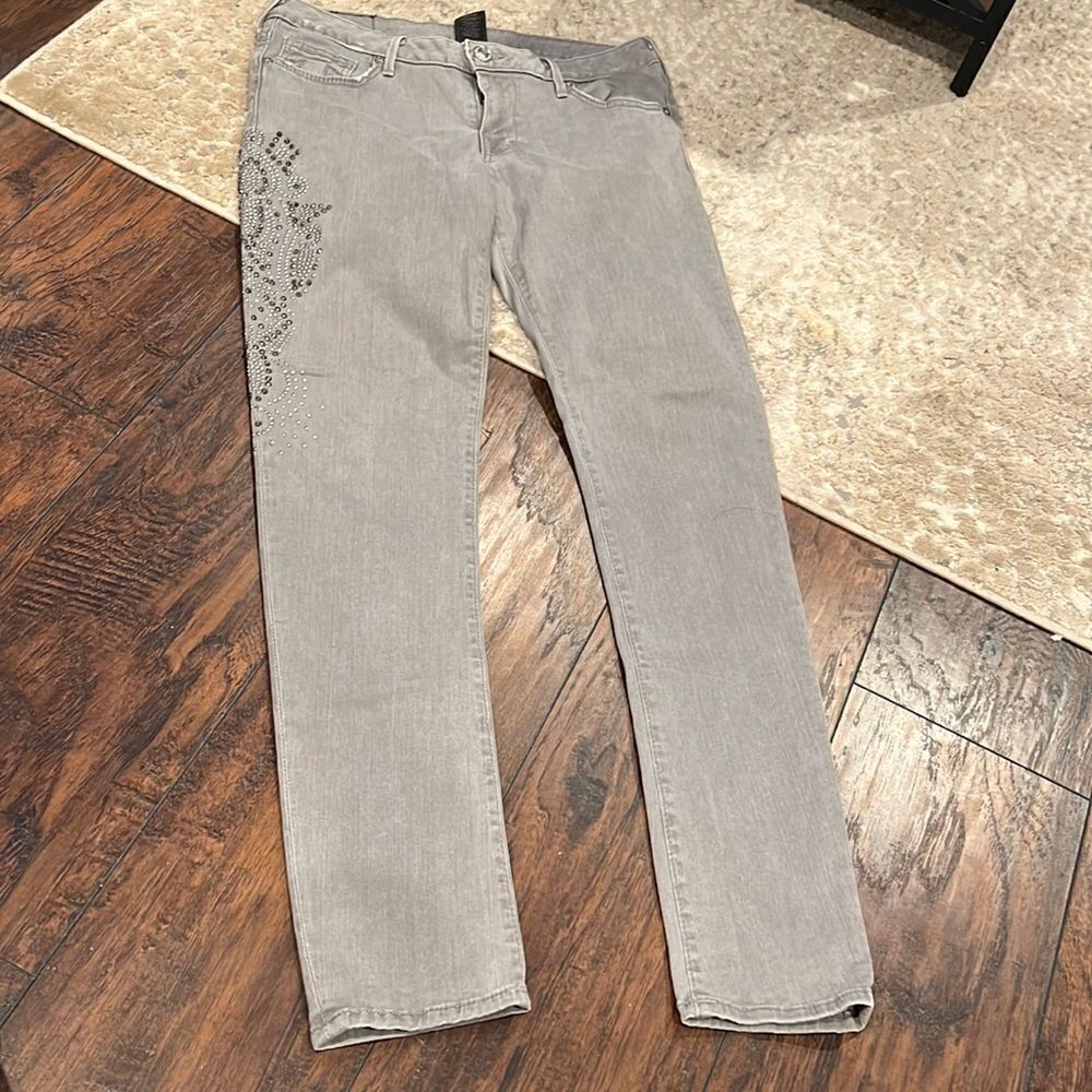 True religion‎ jude sequin bedazzled ( jewels )pants size 31 in EUC light grey